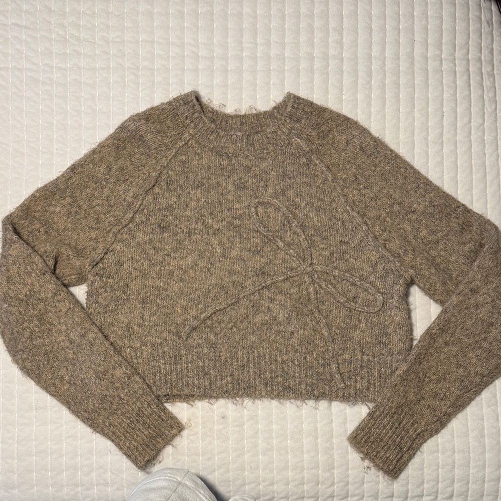 American Eagle Boxy Fit Sweater